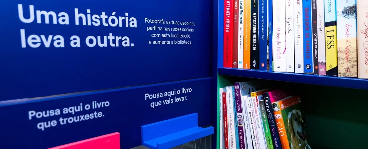 Interior da cabine de leitura