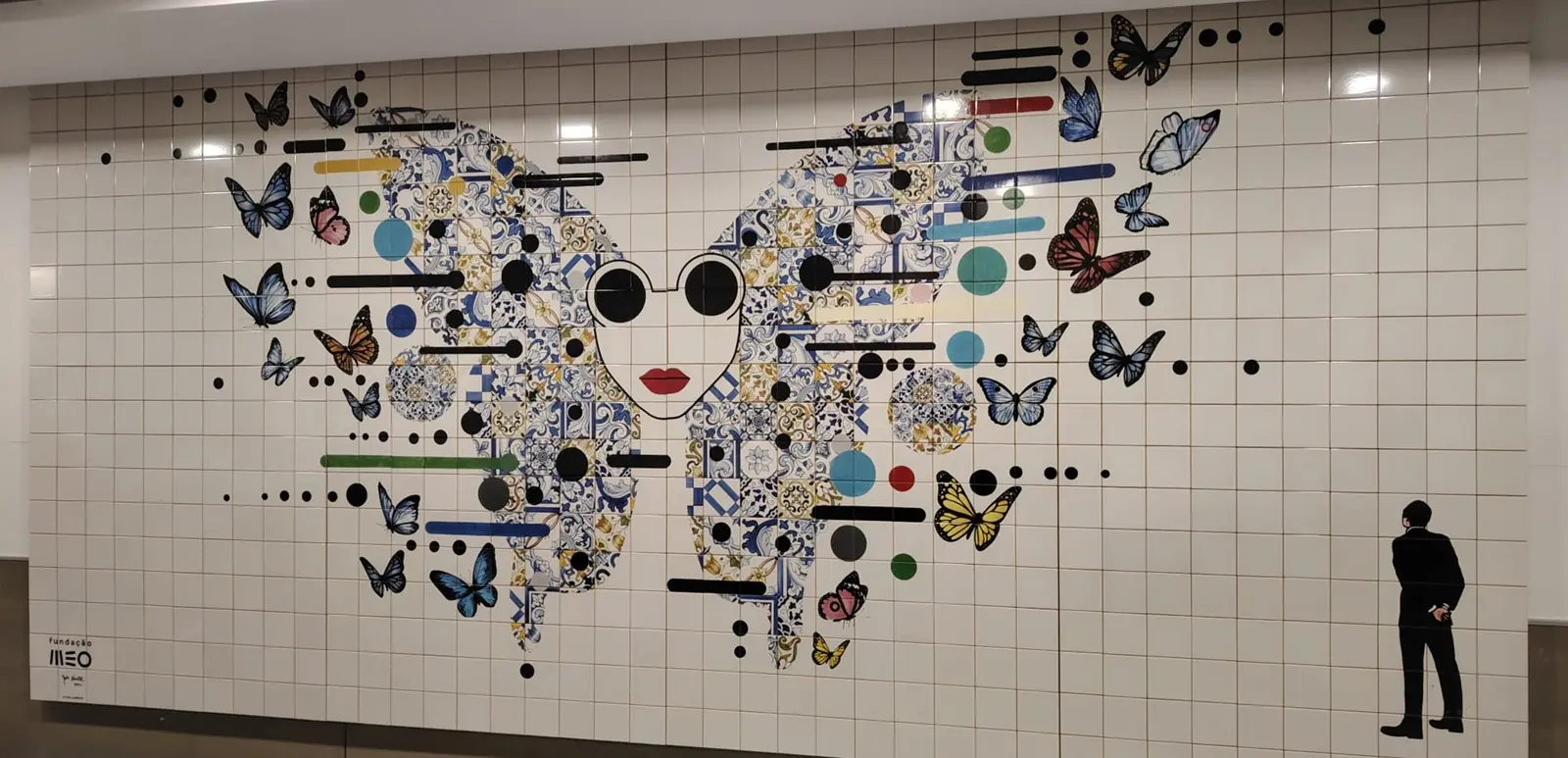 Mural VOA Comigo de João Notel em Picoas